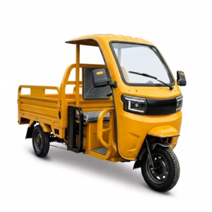 open body electric - Yellow semi-enclosed motorized three-wheeled transport vehicle for hauling cement and mortar up to 400kg
