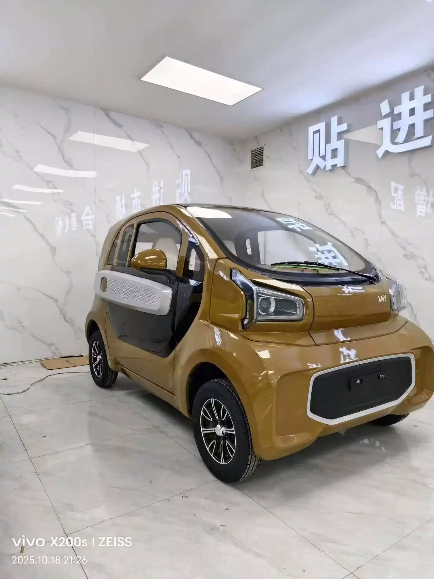 New Arrival 4 Wheel Electric Mini Car Low Speed Electric Vehicle for Family Shopping and Daily Travel - Image 2