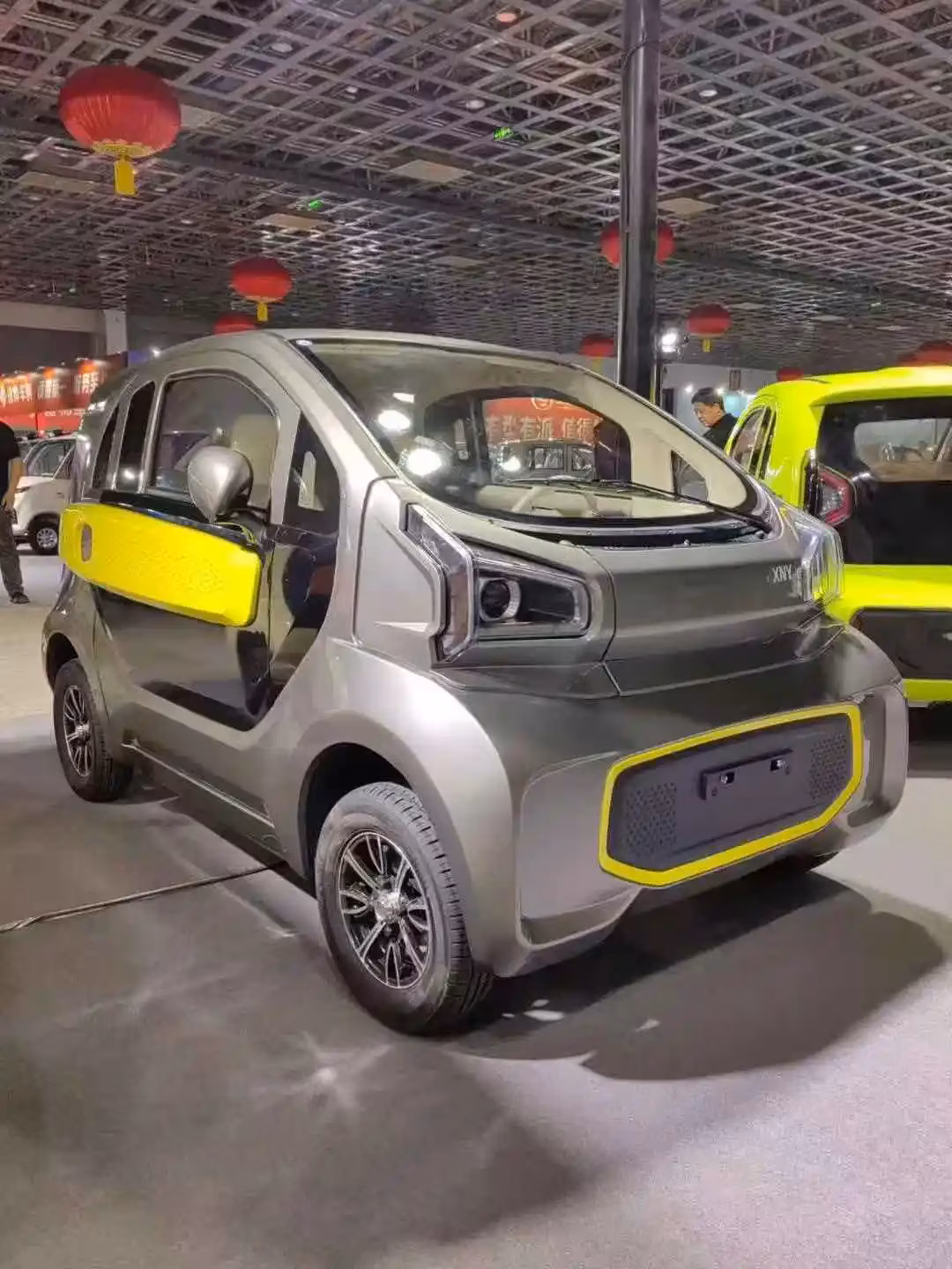 New Arrival 4 Wheel Electric Mini Car Low Speed Electric Vehicle for Family Shopping and Daily Travel - Image 3