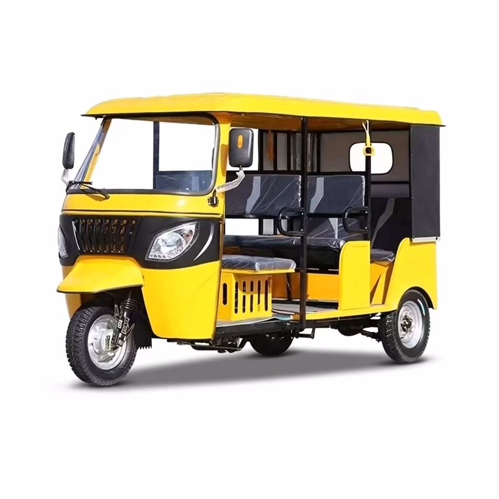 Closed Body Passenger Tuk Tuk 151-200cc Gasoline Three Wheel Motorcycle Taxi Tricycle CE - Image 5